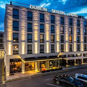 Skylon 4*, Dublin Irland